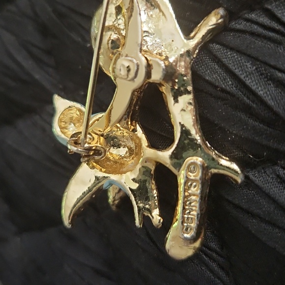 GERRYs signed Vintage from the 1960s. Blue Bird, faux pearl eggs Brooch - Picture 7 of 13